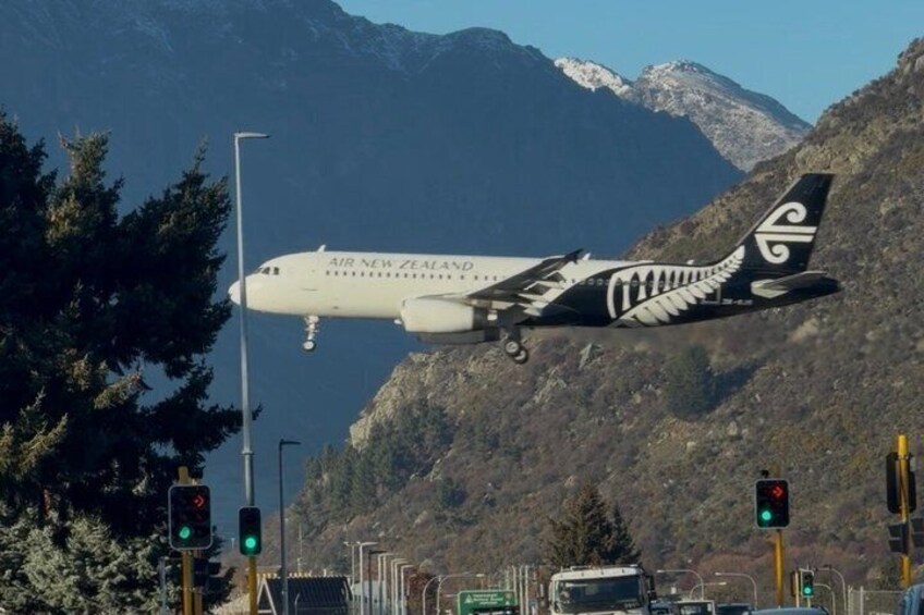 Customizable Private Sightseeing Charter in Queenstown 2