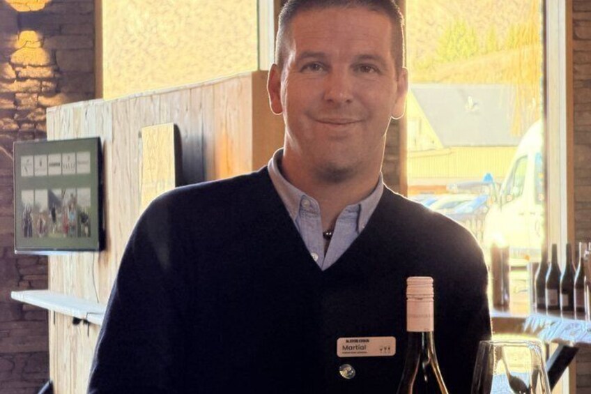 Discover Queenstown – Private Wine Tour with Top 4 Wineries 3