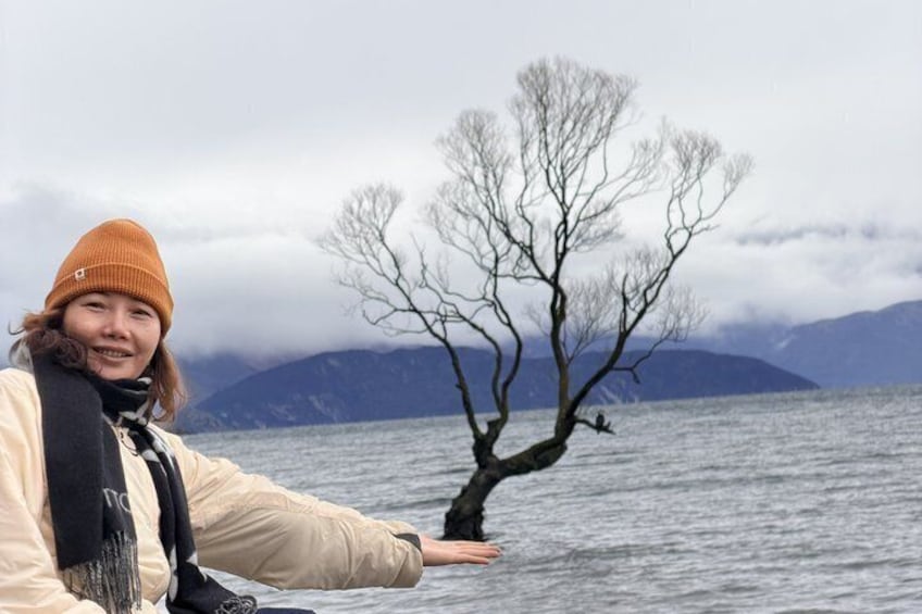 Wanaka Private Tour from Queenstown Scenic Drive and Lakeside 3