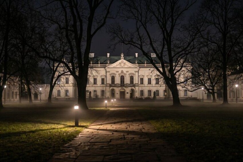 Private Ghost Tour in Warsaws Medieval Quarter 2