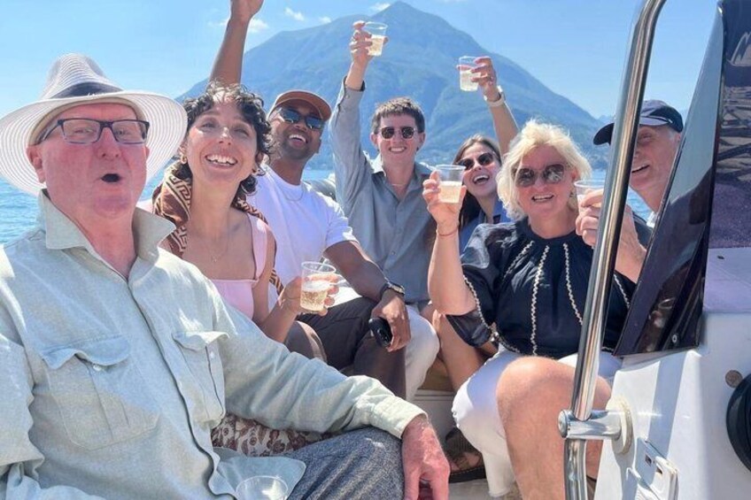 Boat Tour 1 Hour Lake Como Discover the Villas with Aperitif 1