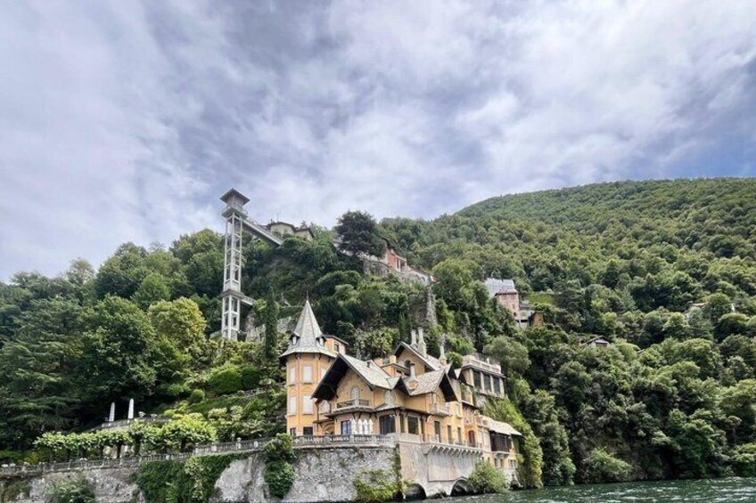 Boat Tour 1 Hour Lake Como Discover the Villas with Aperitif 4