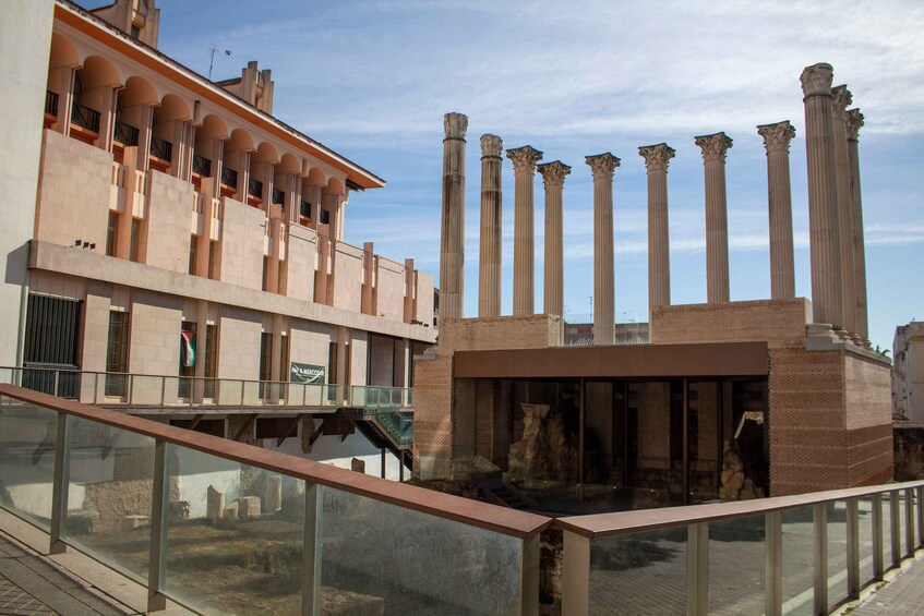 Picture 5 for Activity Córdoba: Historic Quarter Private Tour with Wine Tasting 5