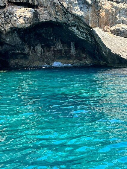 Picture 3 for Activity Messinia: Private Boat Trip with Snorkeling and Snacks 4