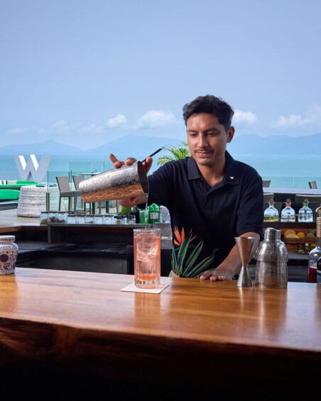 Picture 5 for Activity Koh Samui: 1-Hour Free-Flow Spritz Experience at WOOBAR 2