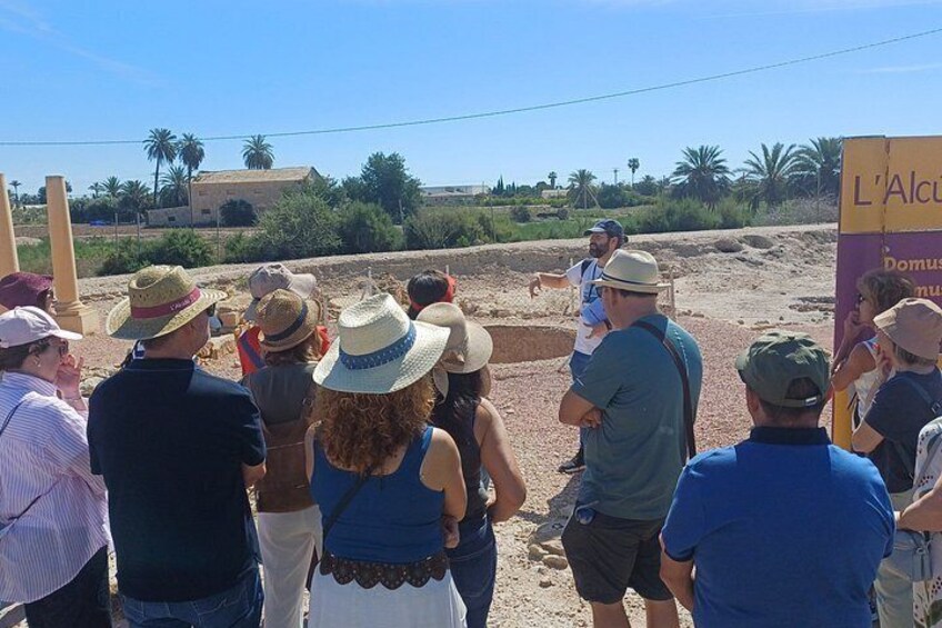 Tour of the archaeological site La Alcudia de Elche 3