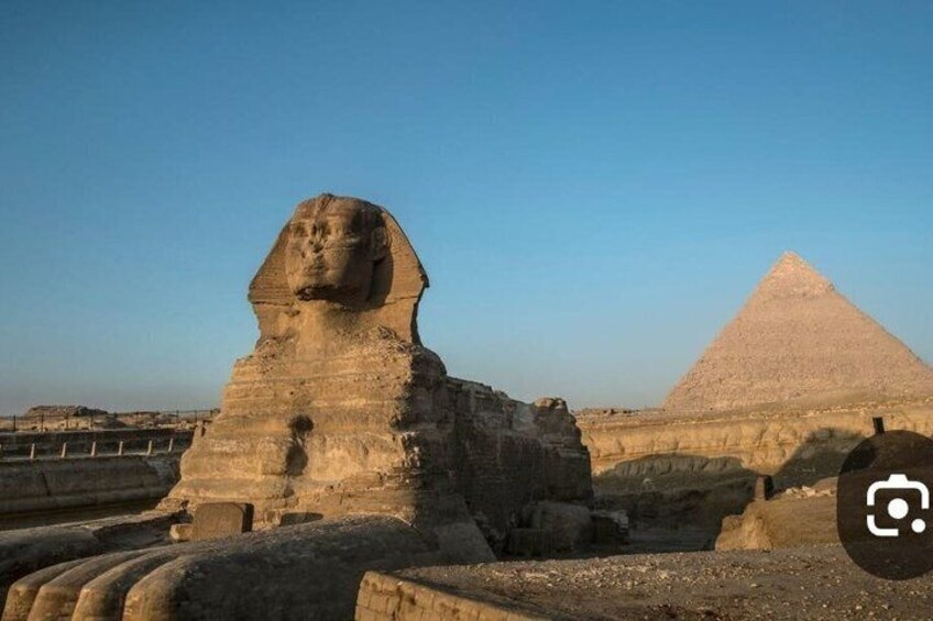 Half-day Private Tour in Pyramids of Giza and Sphinx 4