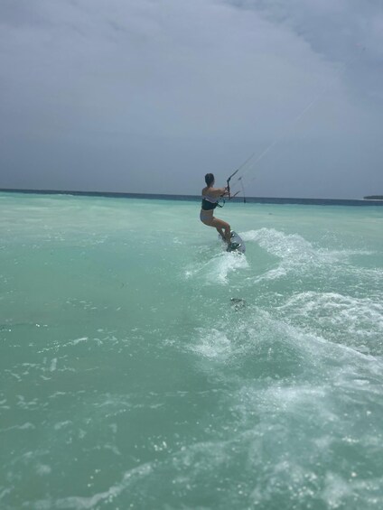 Picture 12 for Activity KiteSurf: Private lessons facing Mnemba, Zanzibar - Beginner/intermediate 4