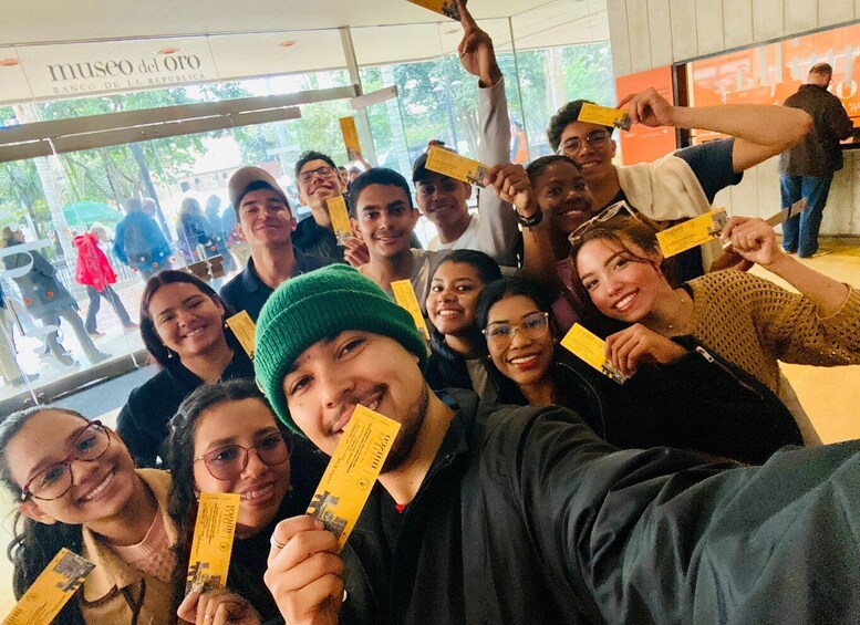 4 Guided Museum & City Tour with Coffee & Snack in Bogotá 1