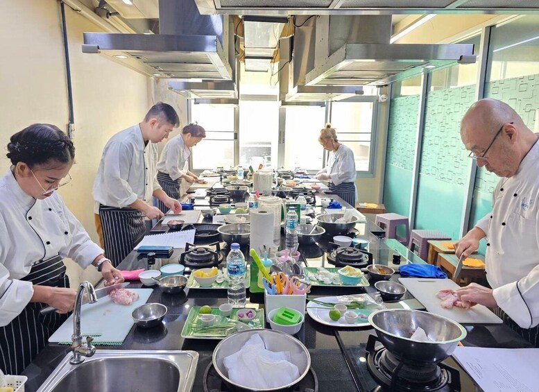 Picture 1 for Activity Bangkok: Thai Cooking Class | Choose your own menu 5