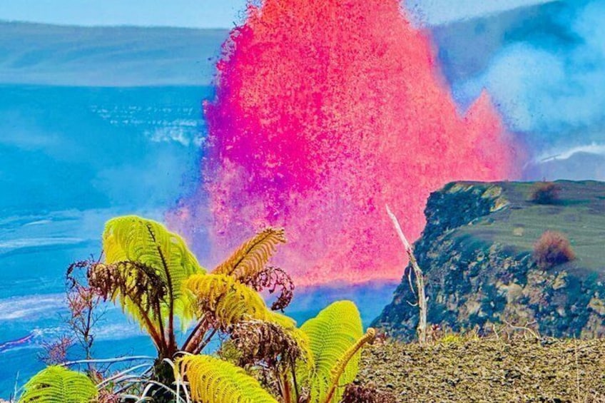 Kīlauea Volcano and Waterfalls Tour in Hilo 1