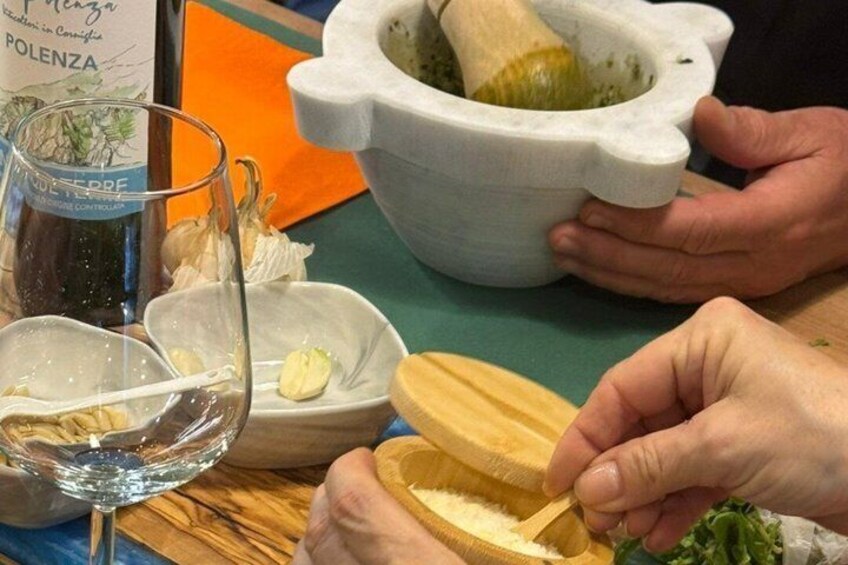 Genoese Pesto Experience and Gnocchi Lunch 5