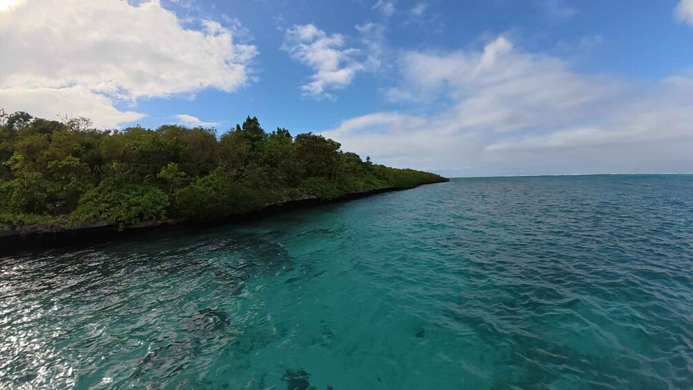 Picture 5 for Activity Mauritius: Private 5 Island Boat Tour with Snorkeling & BBQ 5