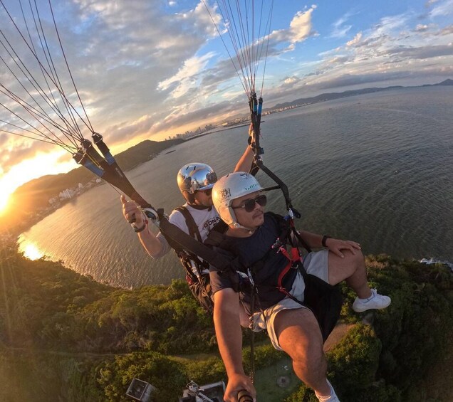 Balneario Camboriú: Paragliding Flight with Optional Video 1
