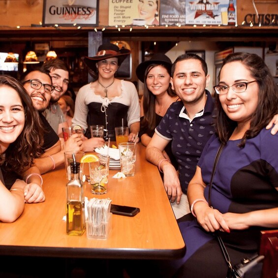 Picture 4 for Activity Colonial Williamsburg: Ghost & Tavern Pub Crawl 3