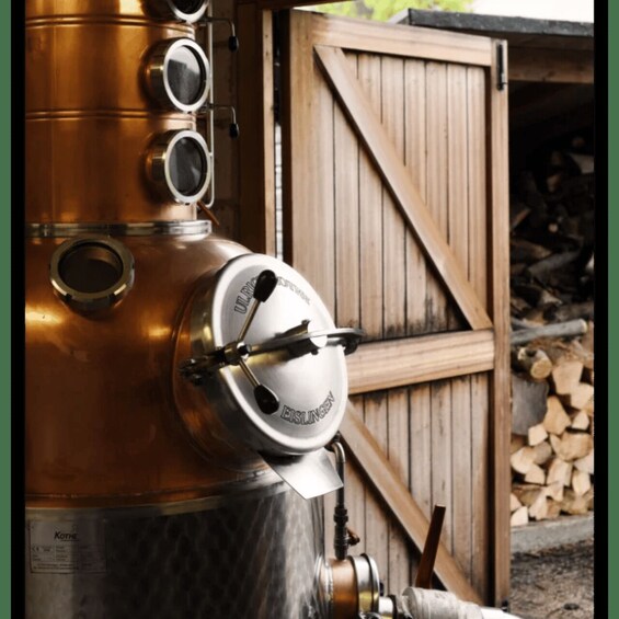 Ludlow: Behind-the-Scenes Award-Winning Distillery Tour 1