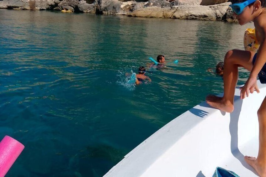 Cagliari : Vintage Boat Tour, Polaroid and History on the Gozzo MUDA 5
