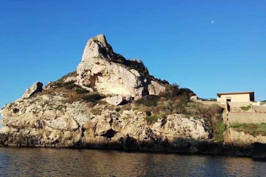 Cagliari : Vintage Boat Tour, Polaroid and History on the Gozzo MUDA 3