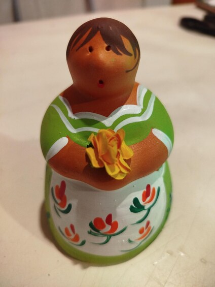 Picture 3 for Activity Lecce: Art and Aperitivo Workshop with Snacks and Wine 4