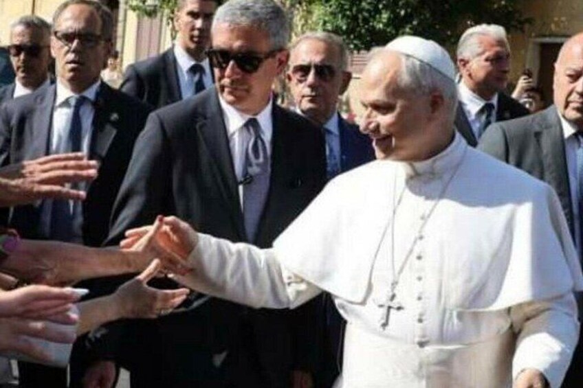 Castel Gandolf, Pope's summer residence and gardens with Aperitif 5