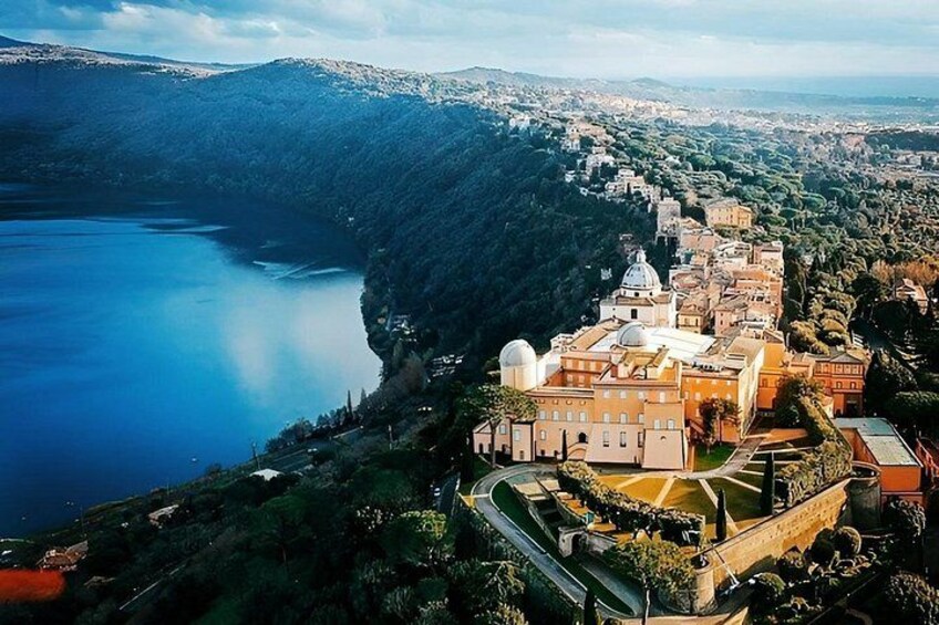 Castel Gandolf, Pope's summer residence and gardens with Aperitif 1