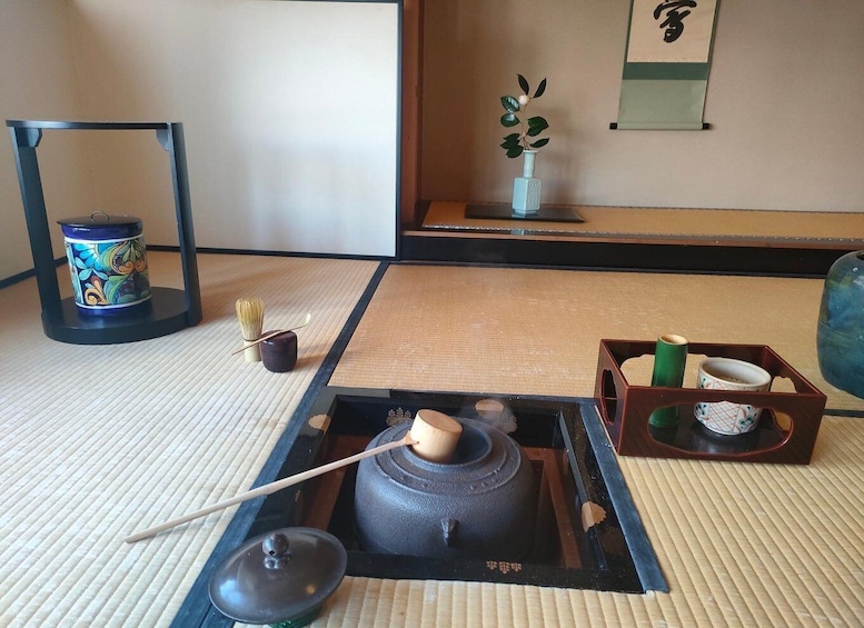 Picture 8 for Activity Tokyo:Private Tea Ceremony (Matcha & Wagashi) in Shinjuku 4