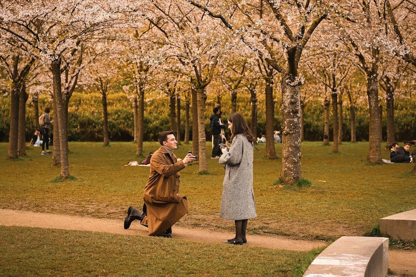 Picture 3 for Activity Amsterdam Photographer: Private Proposal Photoshoot Session 1