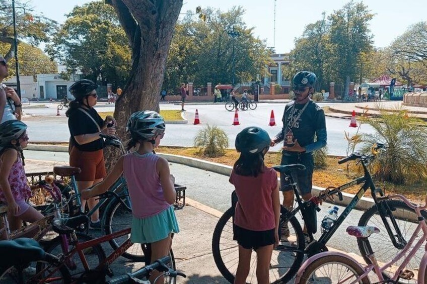 Electric Bike City Tour Discover Landmarks and Culture 1