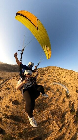 Picture 9 for Activity Santiago: Tandem Paragliding with DGAC-Licensed Pilot 2