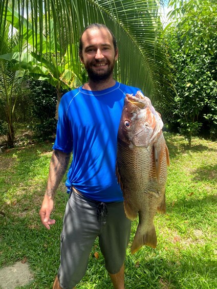 Picture 1 for Activity Cahuita: Artisanal Fishing Tour with Fruit and Drinks 4