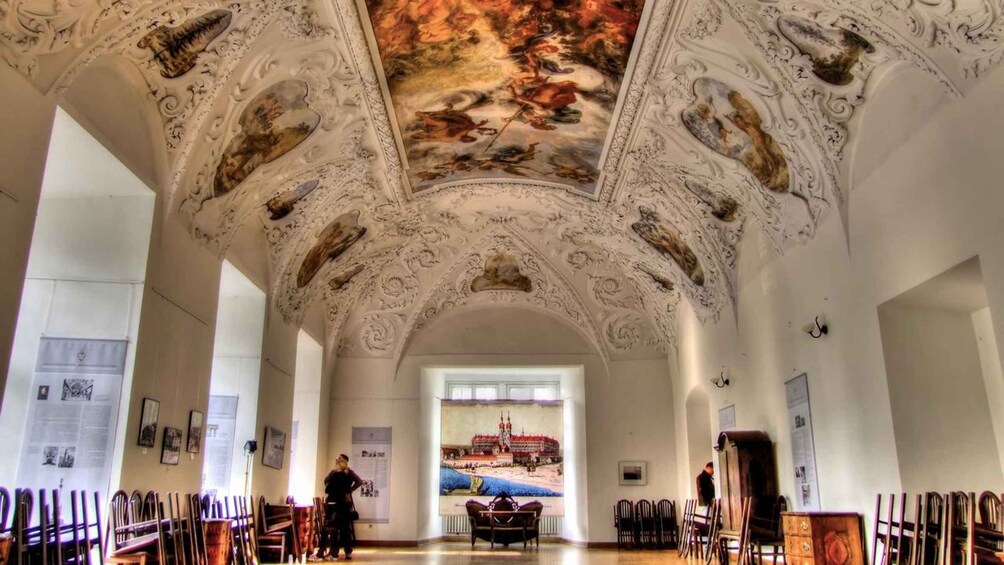 Wrocław: Lubiąż Abbey Private Half-day Tour with Transfer 1