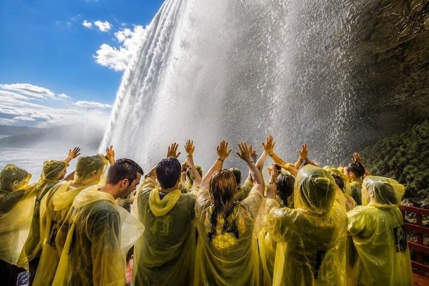 Niagara Falls Pass Maid of the Mist Cave of the Winds Local Host 4