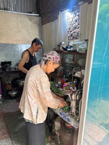 Le Mat Snake Village Visit with Tea and Snacks 1