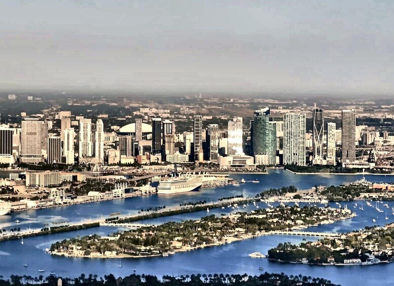 Picture 4 for Activity Miami: Private Solo Discovery Flight with 360° Video 5