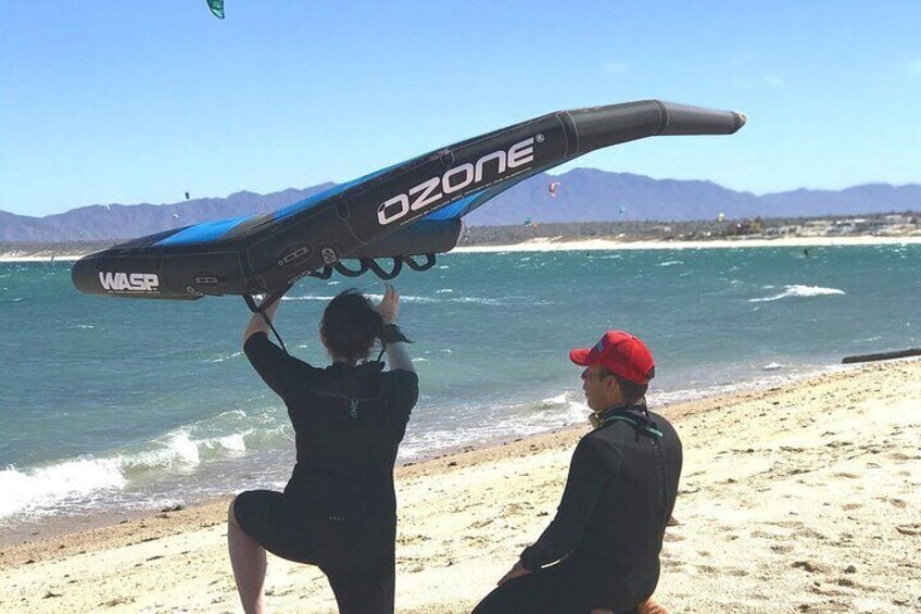 Wing Surfing and Foiling Experience 4