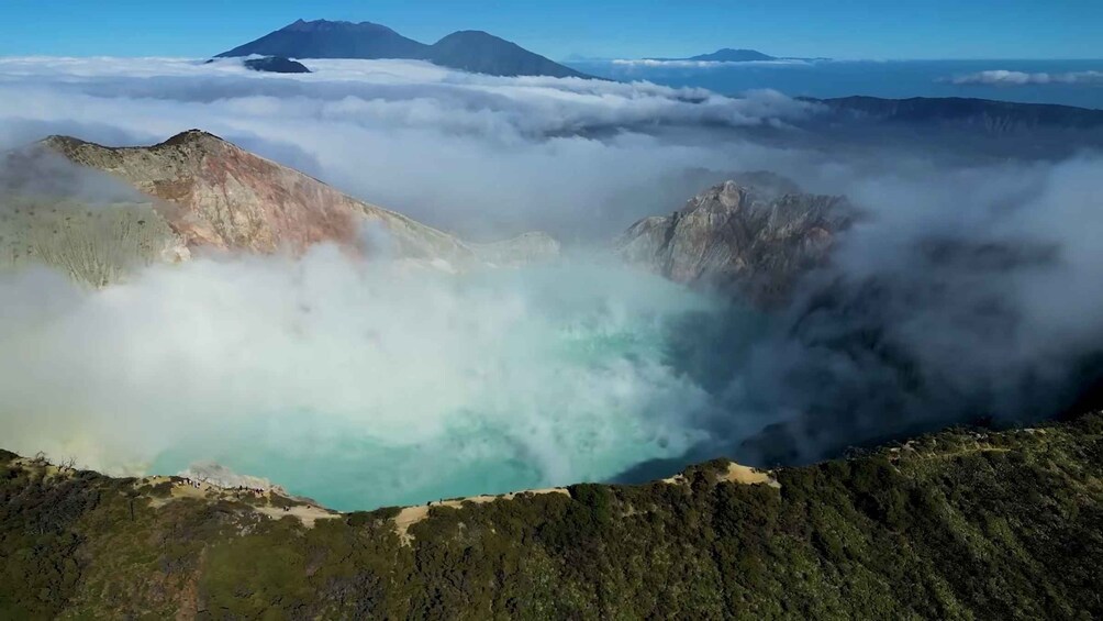 Picture 1 for Activity Bali: Ijen Blue Fire, Bromo, Tumpaksewu, Yogyakarta transfer 3
