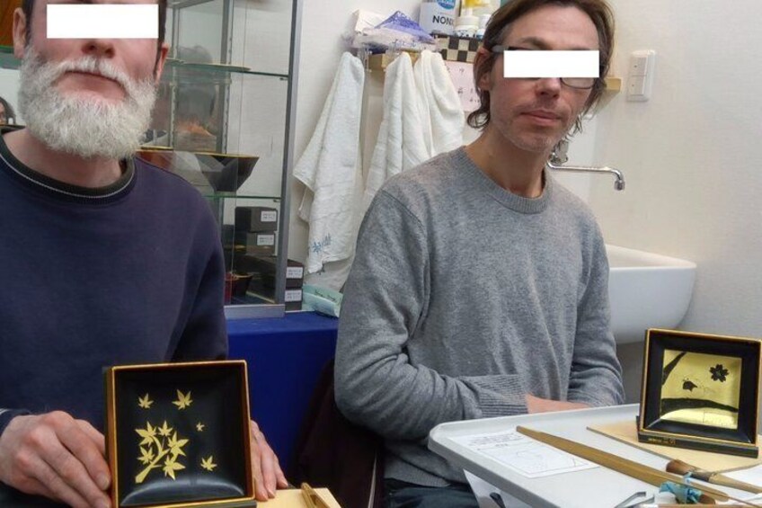 Kyoto UNESCO certified Gold Leaf Workshop with Sake Cup 5