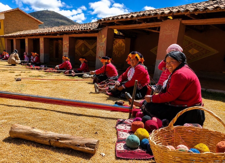 Picture 1 for Activity VIP Valley (Chinchero, Moray, Maras, Ollantaytambo, and Pisac) from Cusco 2