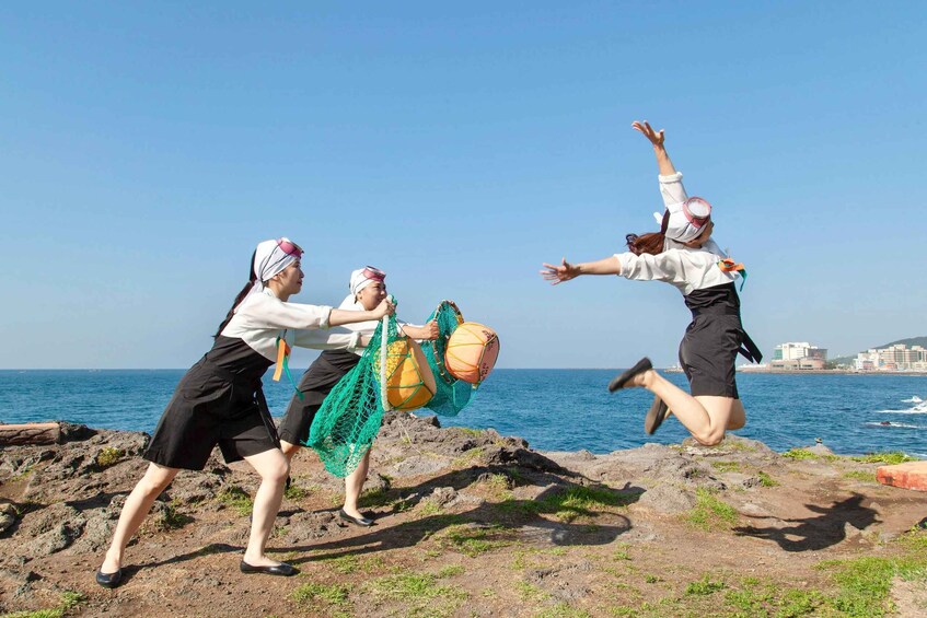 Picture 14 for Activity Jeju: Haenyeo UNESCO Sea Women Photoshoot Experience 3