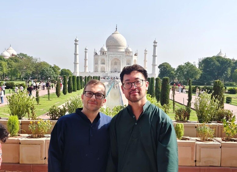 Picture 4 for Activity From Delhi: Private Taj Mahal & Agra Day Trip with 5* Lunch 3