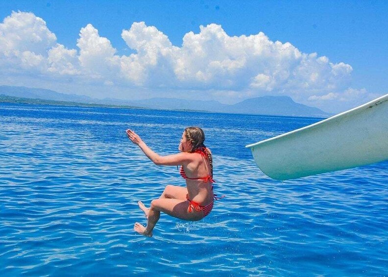 Picture 7 for Activity Sosúa: Private Catamaran Cruise with Snorkeling & Lunch 3