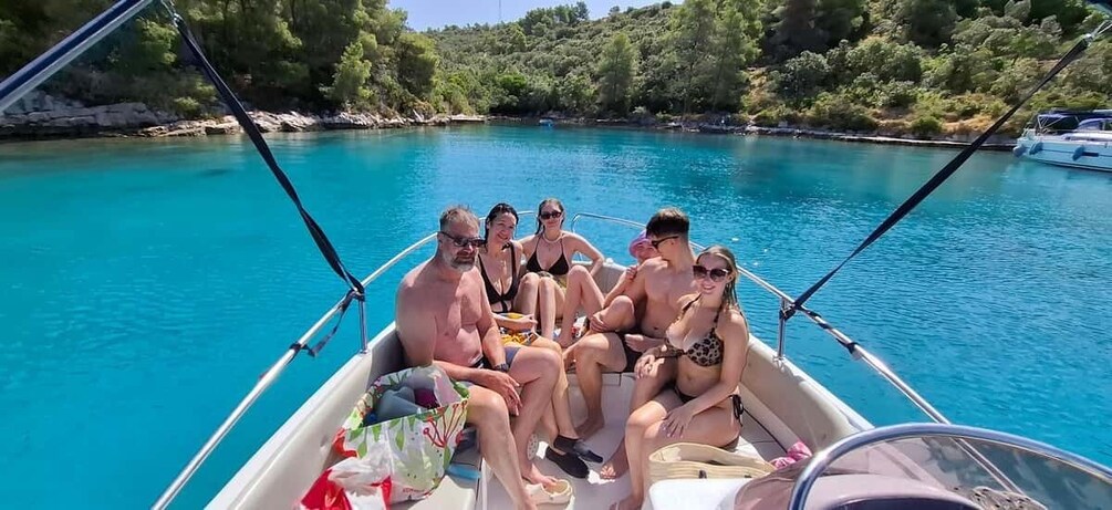 Picture 5 for Activity Hvar: Private Boat Trip with Snorkeling 3
