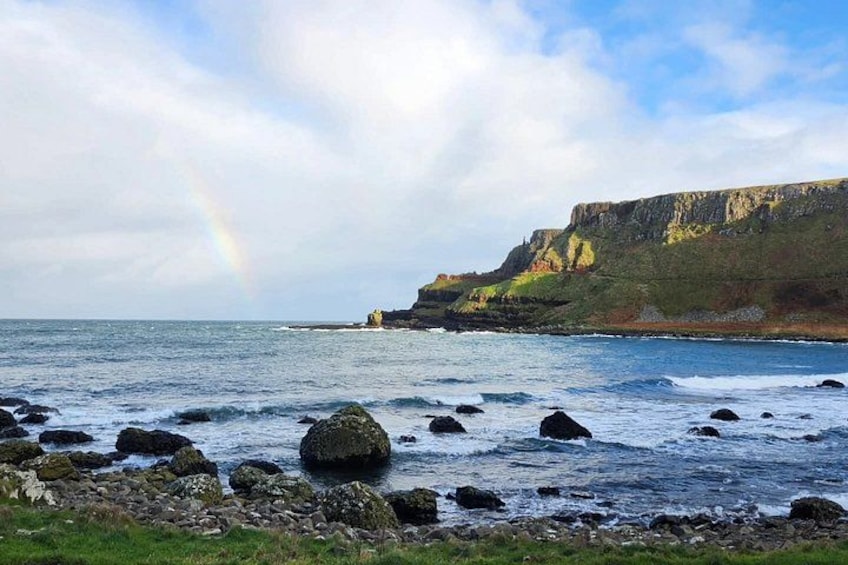 Belfast Giant Causeway and Derry Guided Day Trip 4