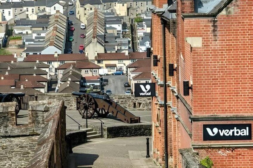 Belfast Giant Causeway and Derry Guided Day Trip 4