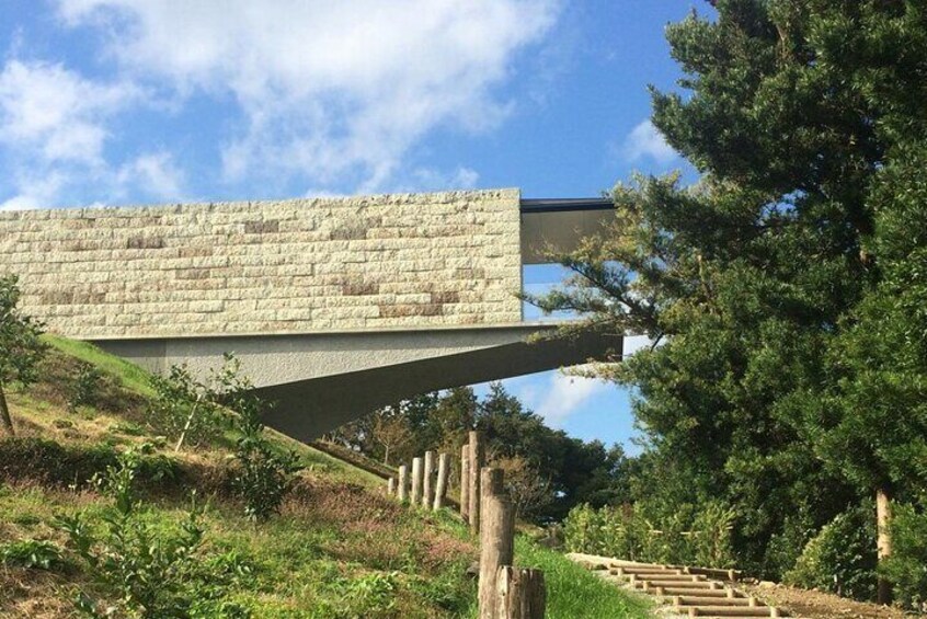 Full-Day Enoura Observatory and Hakone Hot Spring Private Tour 5