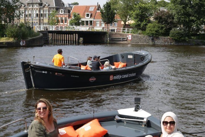 Haarlem Afternoon Open Boat Cruise 5