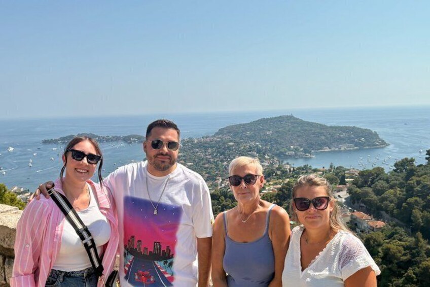 French Riviera Tour in Vintage Land Rover Defender 2