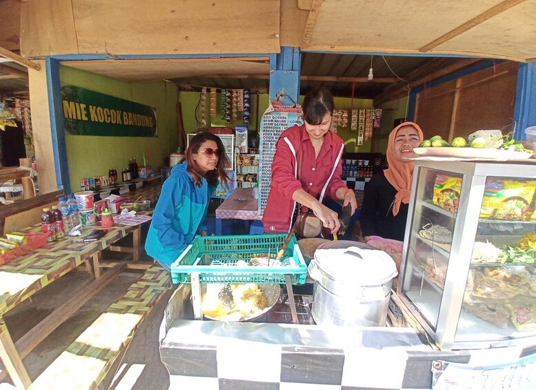 Picture 9 for Activity Bandung: Private Guide Follow Your Itinerary 3