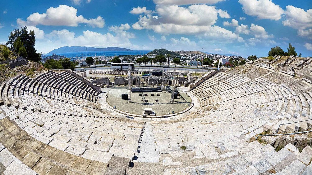 Picture 3 for Activity From Bodrum Port: Full-Day Tour with Castle and Mausoleum 4