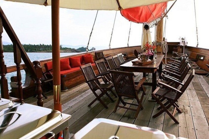 Red Baron Sunset Dinner Cruise 3